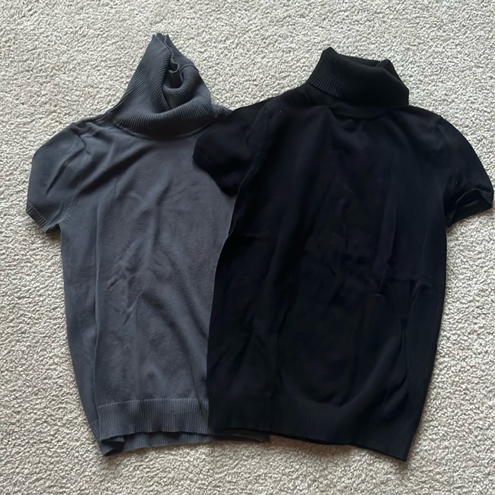 Set of 2 turtleneck sweaters